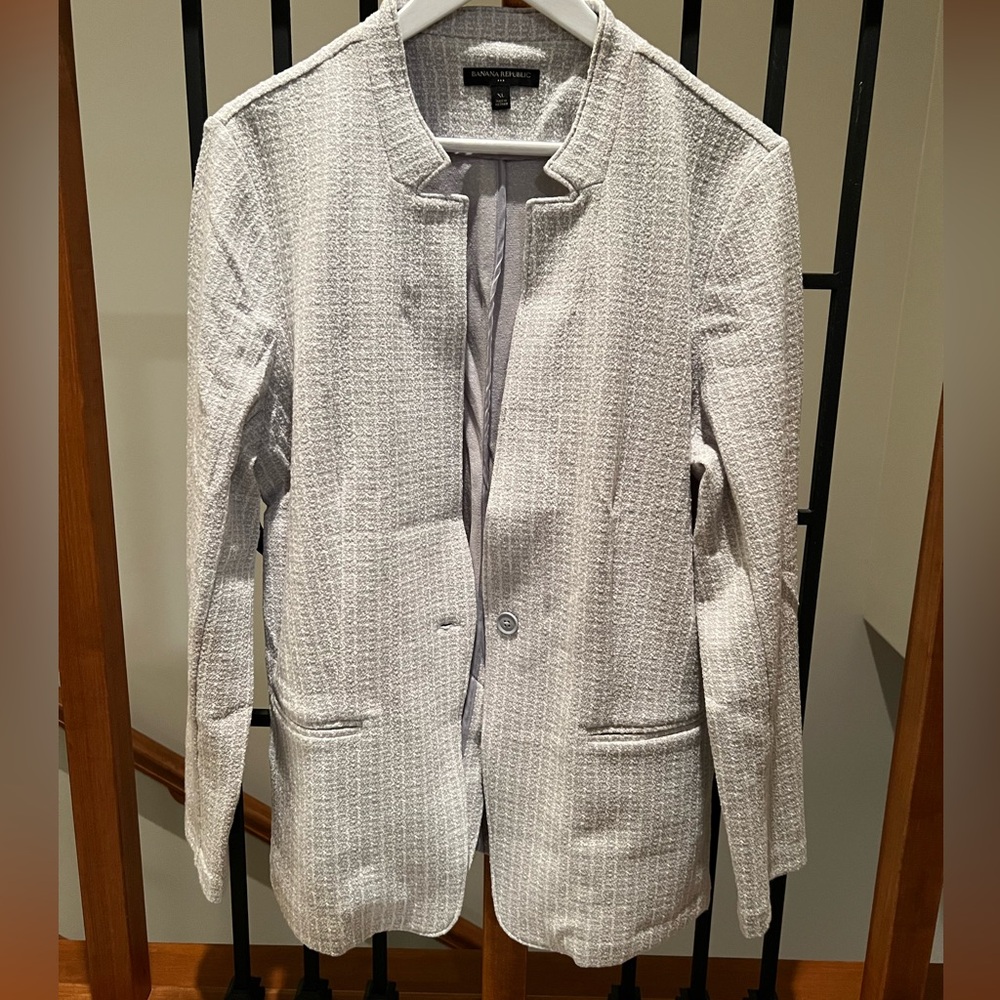 Banana Republic Women's Textured Gray Blazer